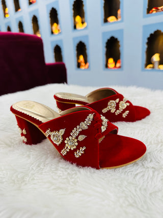 Hitiksha (Heels)